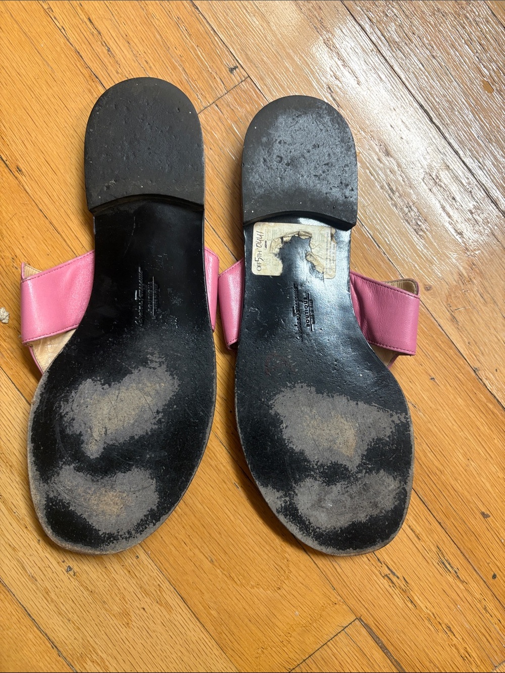 Salvatore Ferragamo Pink Leather Thong Slide Sandals 10.5 - Picture 4 of 4